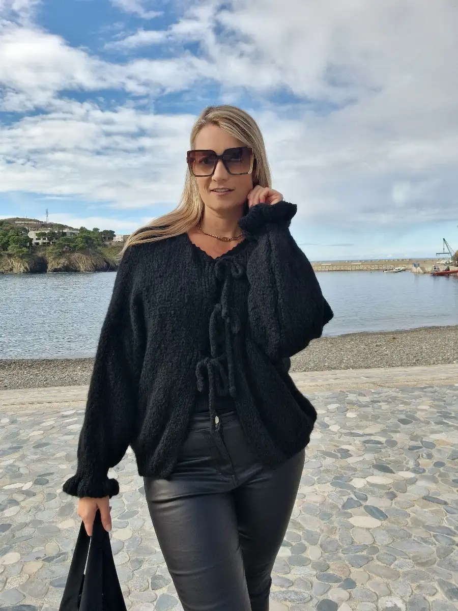 Gilet à nœuds noir