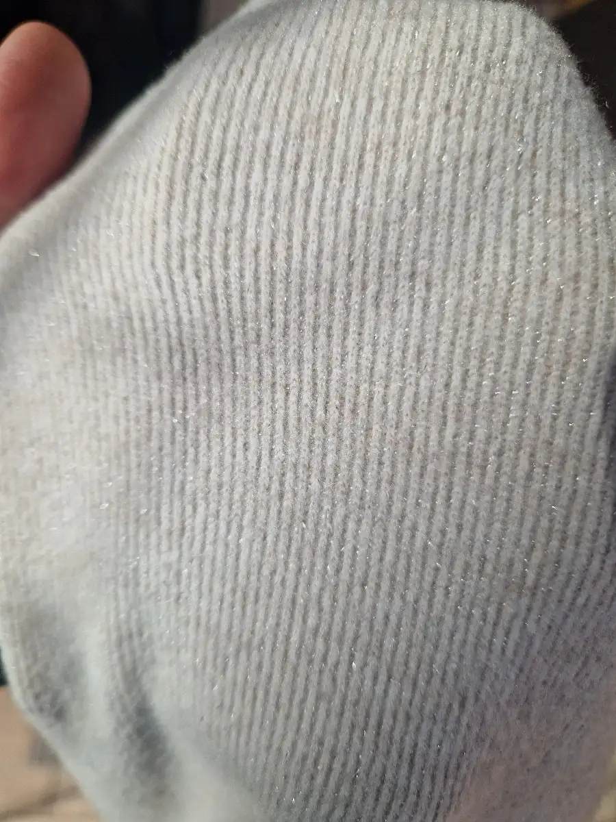 Pull fines paillettes